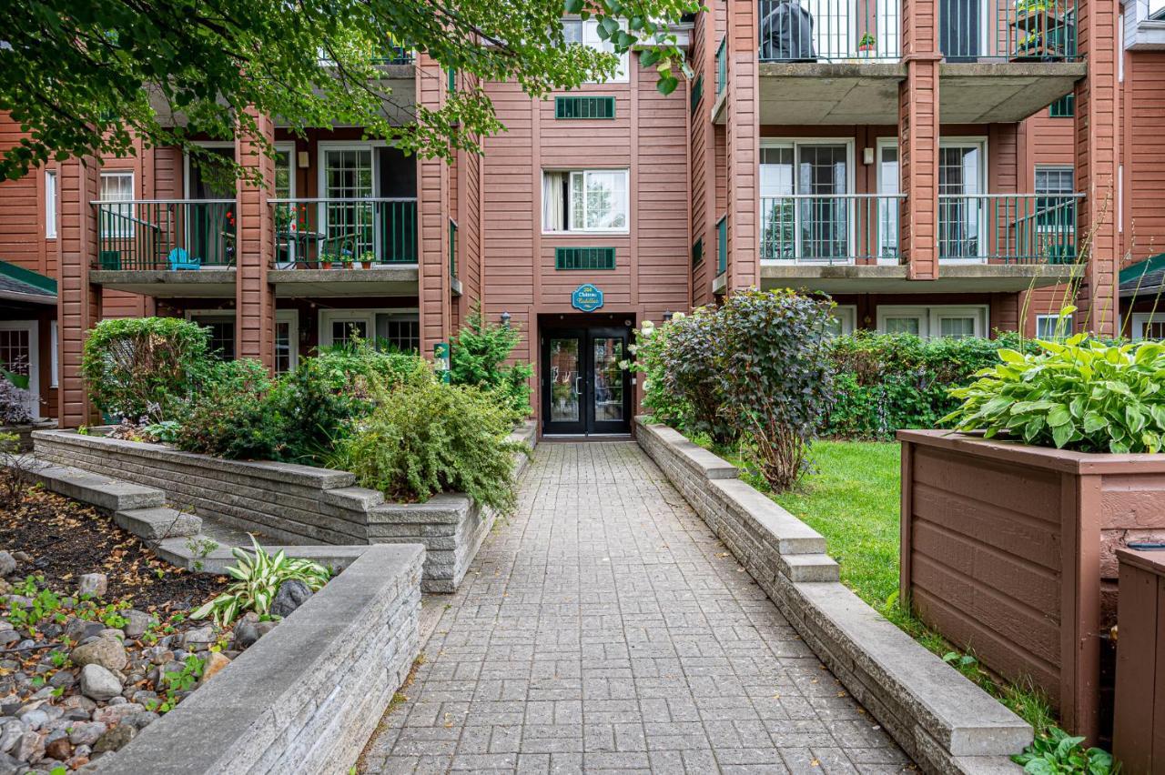 Le Domaine Chambre D'Hotel A Saint-Sauveur Exterior photo